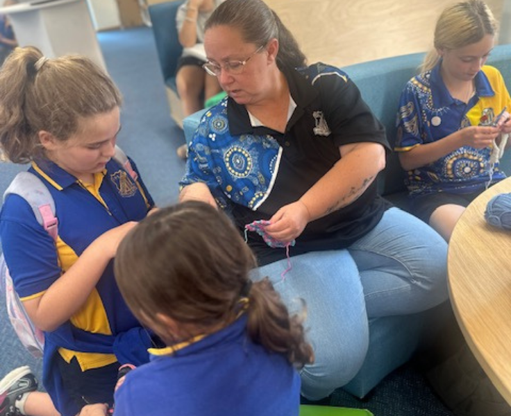 Copy of DA - Gallery - Crochet Club